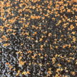 雨上がりに香る、小さな灯り